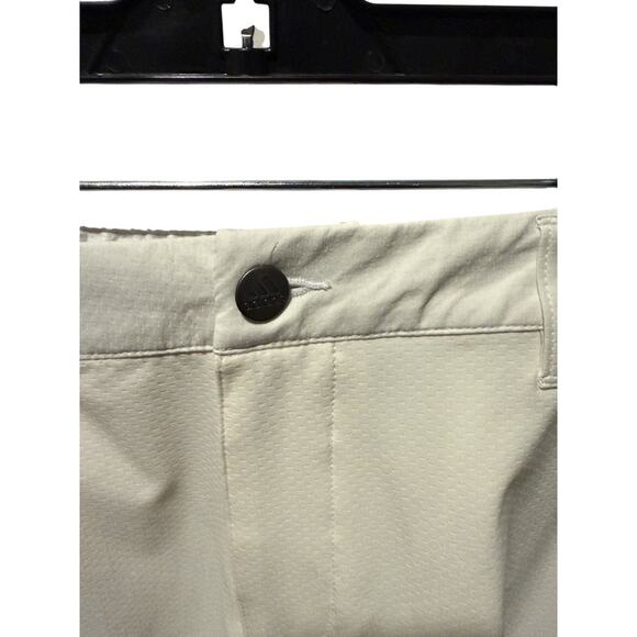 Adidas Advantage Golf Men’s Shorts – Cream/White – Size 34 - Picture 3 of 5